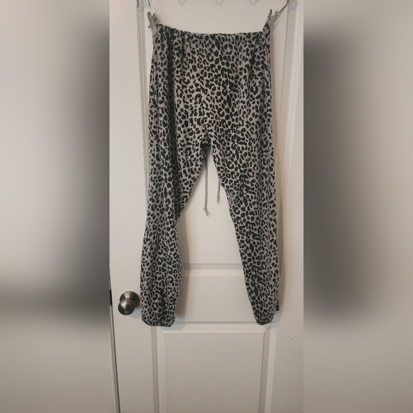 CHASER Animal Print Joggers Size Small - Picture 2 of 3